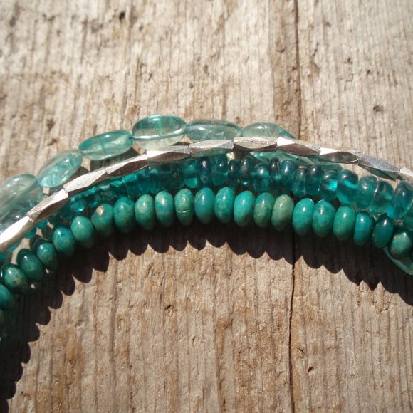 Handmade bracelets TWO DOUBLE turquoise, apatite, fine real silver - Picture 9 of 12